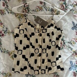 H&M Graphic Off-White and Black Sleeveless Linen Top- NEW WITH TAGS